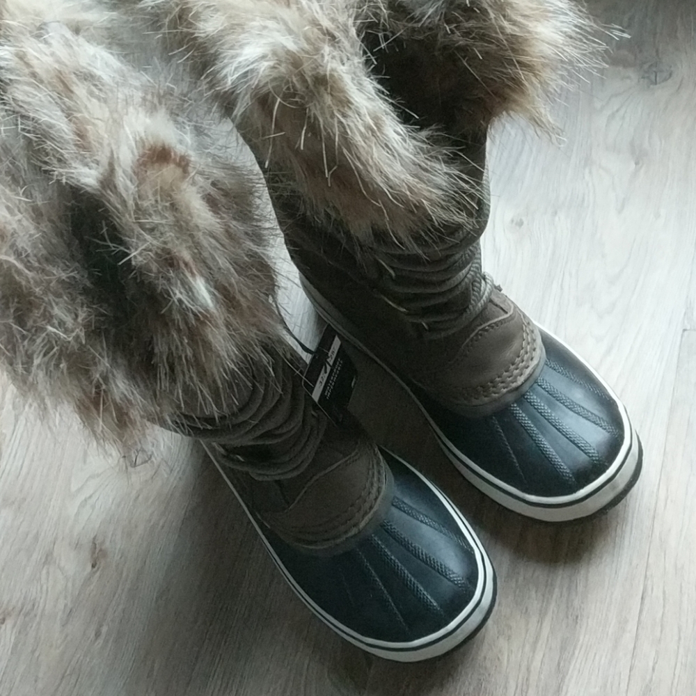 Sorel Joan of Arctic Fur Trim Duck Snow Boots - Picture 5 of 7